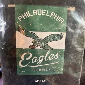 Philadelphia Eagles 28x44 inch Retro logo FLAG!!